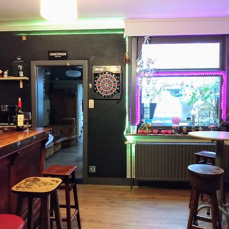 Vakantiewoning In Mol Centrum Met Eigen Bar "Casacuriosa" מראה חיצוני תמונה