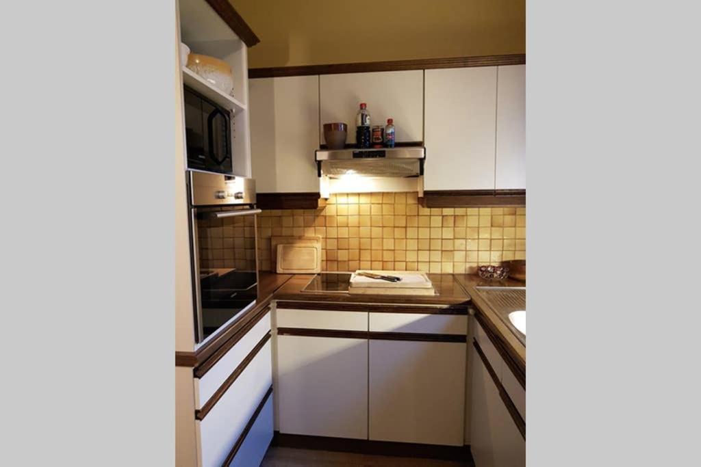 Vakantiewoning In Mol Centrum Met Eigen Bar "Casacuriosa" מראה חיצוני תמונה
