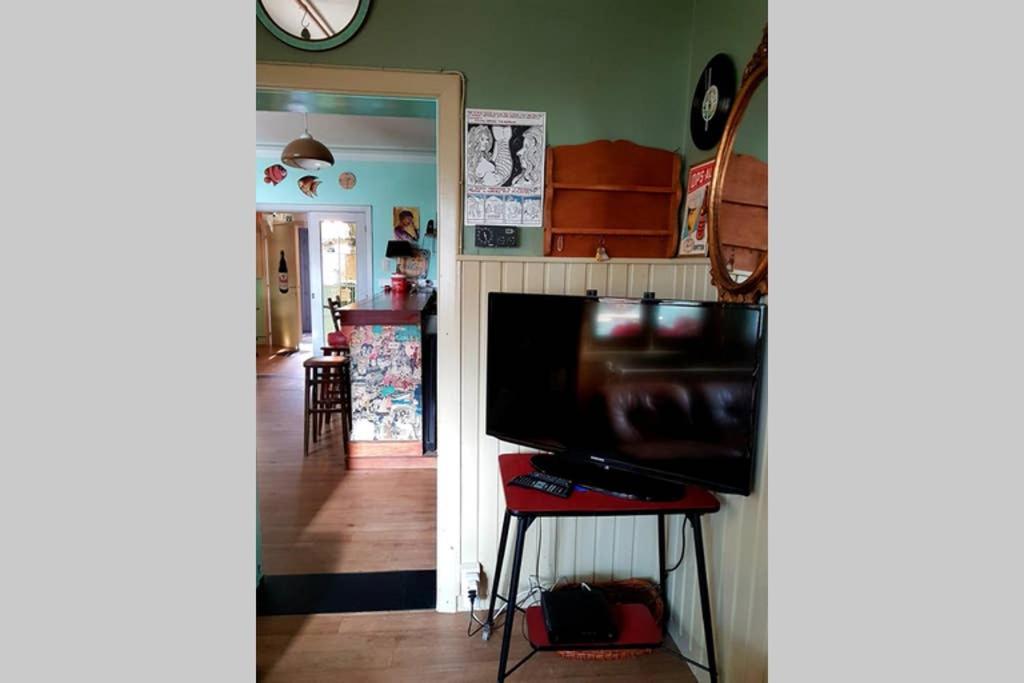Vakantiewoning In Mol Centrum Met Eigen Bar "Casacuriosa" מראה חיצוני תמונה