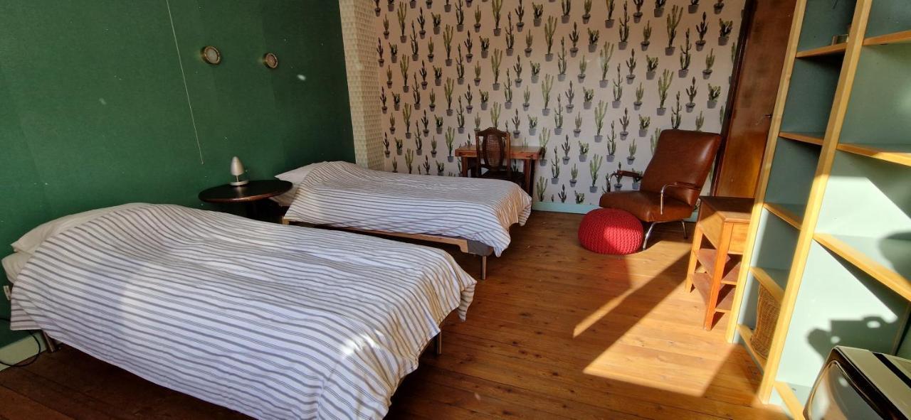 Vakantiewoning In Mol Centrum Met Eigen Bar "Casacuriosa" מראה חיצוני תמונה